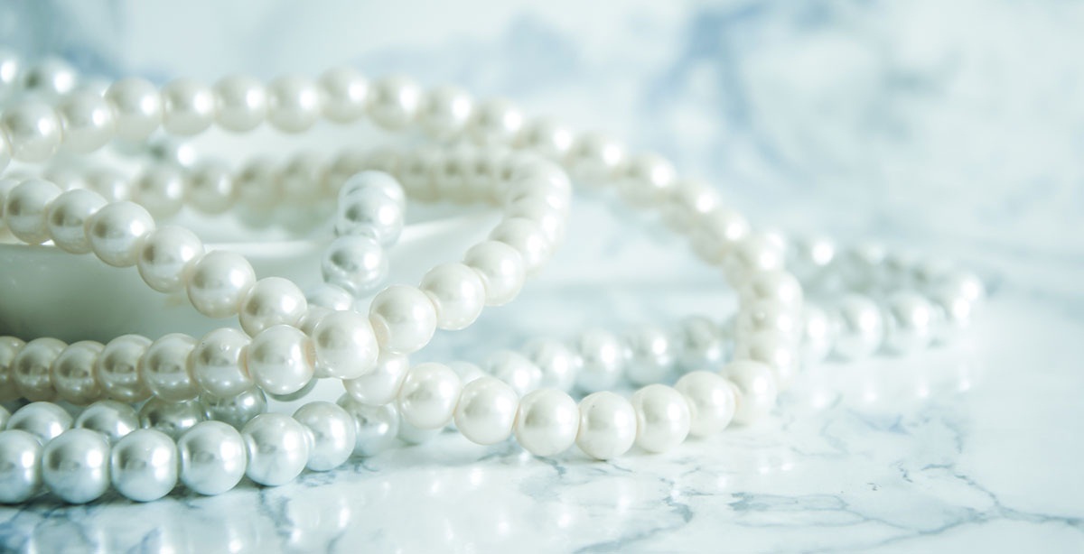 Why Pearls Jewelry Businesses should Use Social Media Contests & Giveaways?