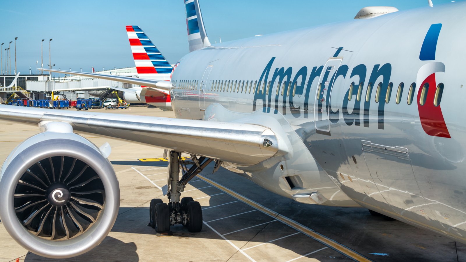 American Airlines Stock — Buy or Wait?