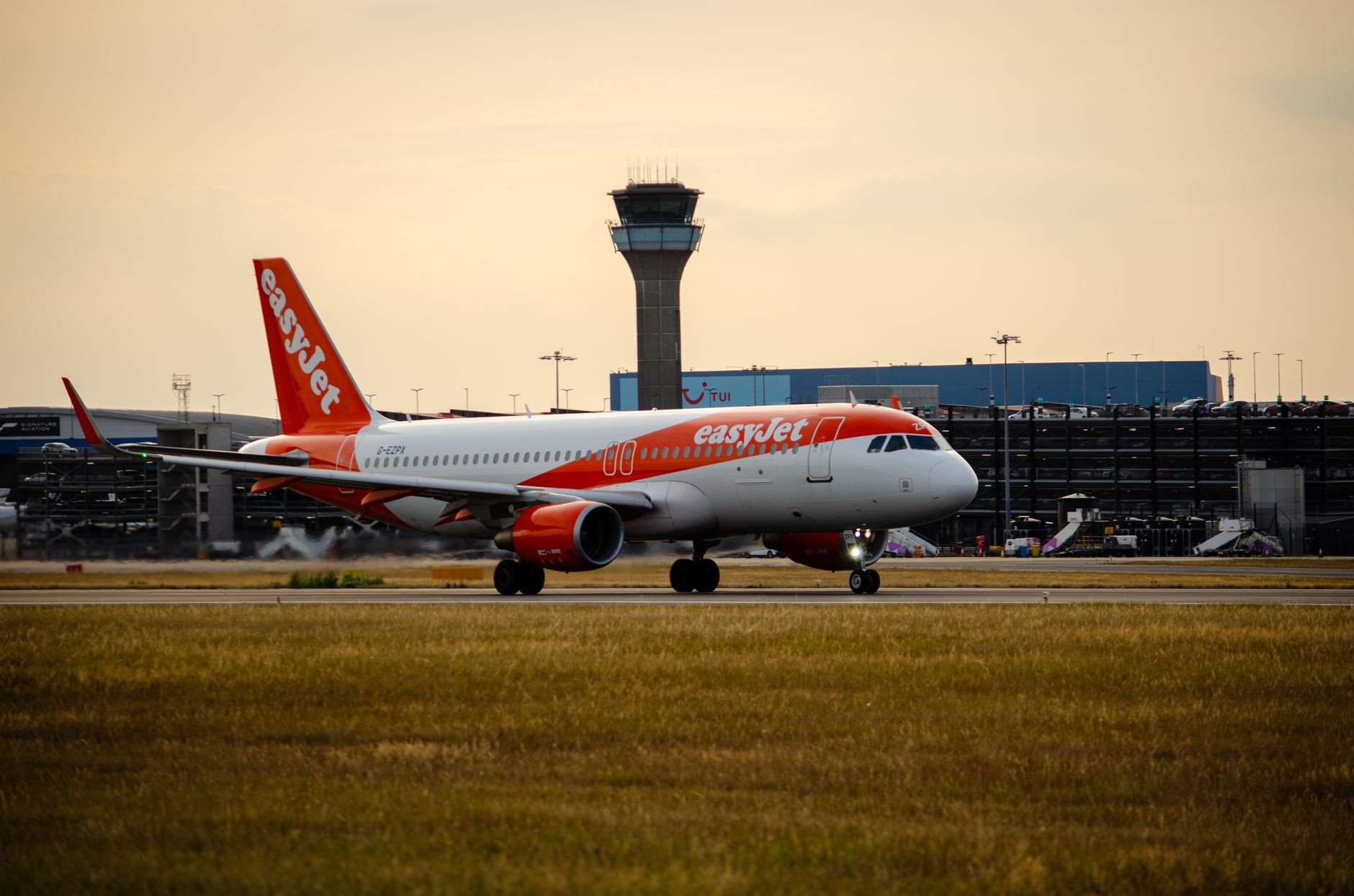 UK air traffic control issues