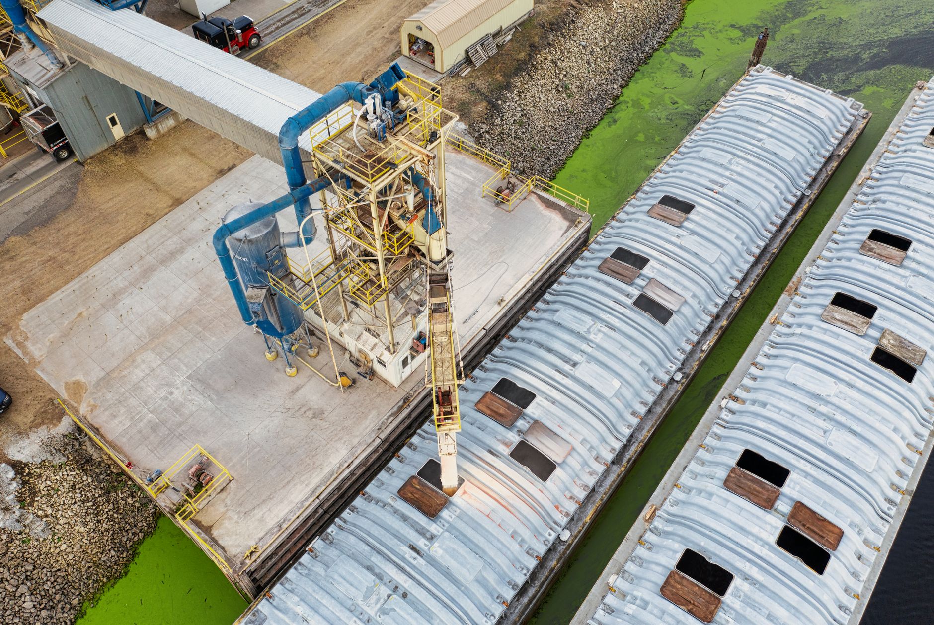Williams acquisition Momentum Midstream
